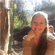 Experience with teaching English to young children in Philippines